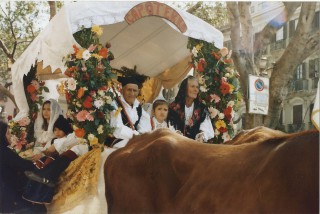 La tracca di Capoterra allestita da Mario Farigu nel 2004